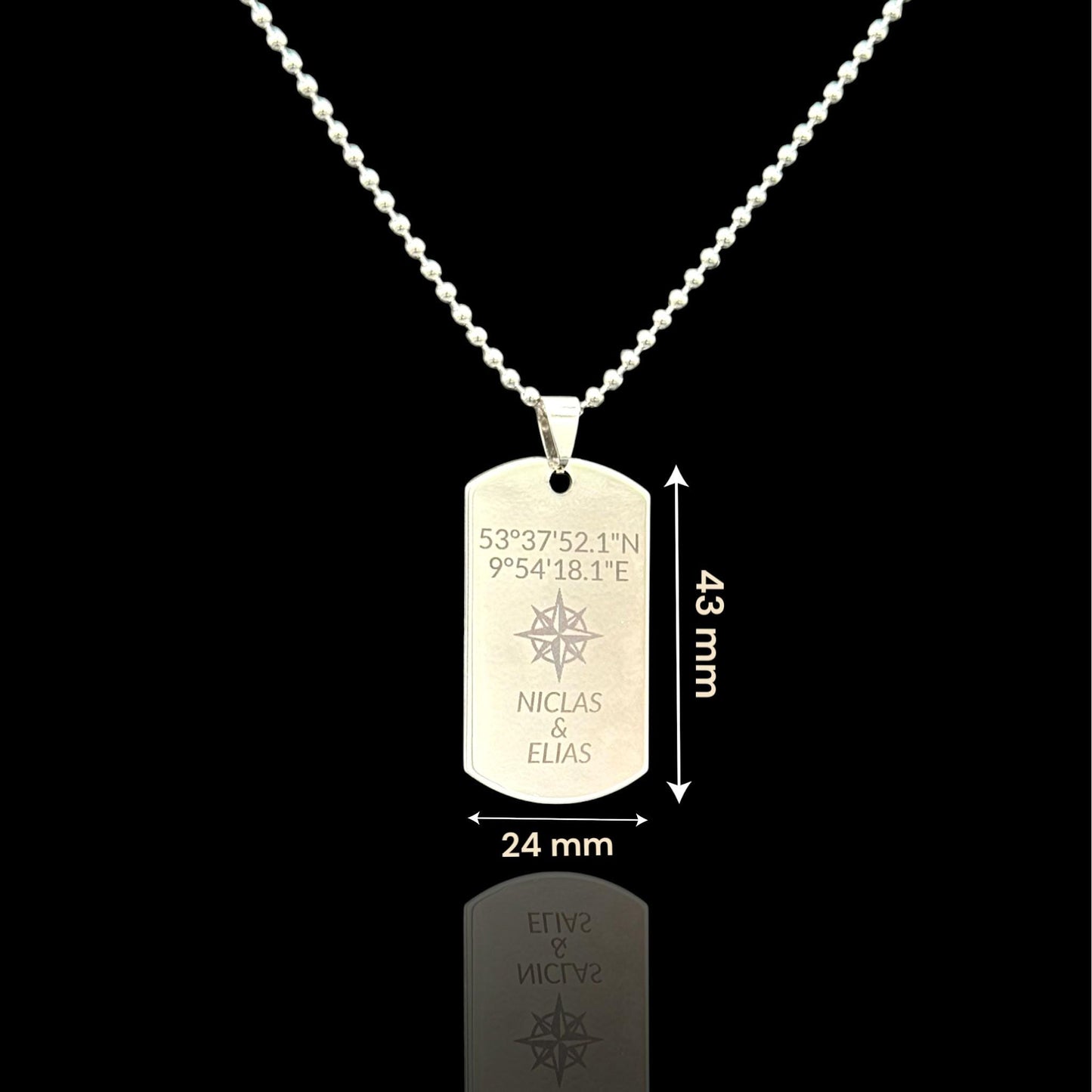 Dog Tag Anhänger Edelstahl – personalisiert mit Name und Koordinaten – Kompass Gravur – Geschenk für Männer & Frauen