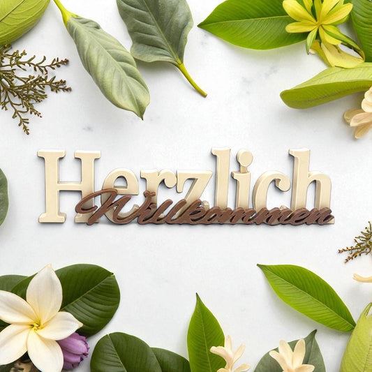 3D-gedrucktes Schild mit Schriftzug Herzlich Willkommen, dekoratives Wand- oder Tischschild für Eingangsbereich, Hochzeit oder Feier.